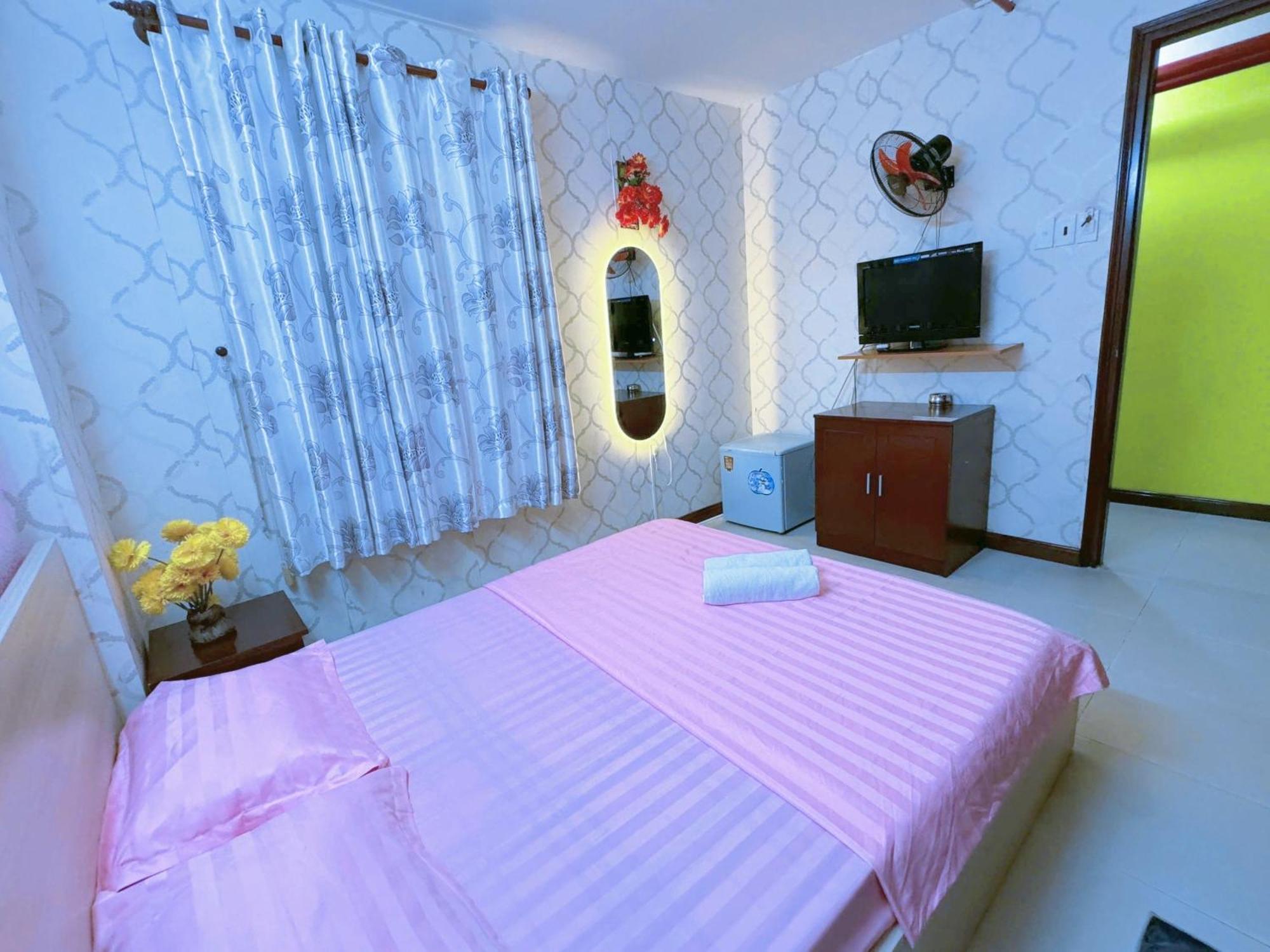 Hotel Hai Ha Vung Tau Esterno foto