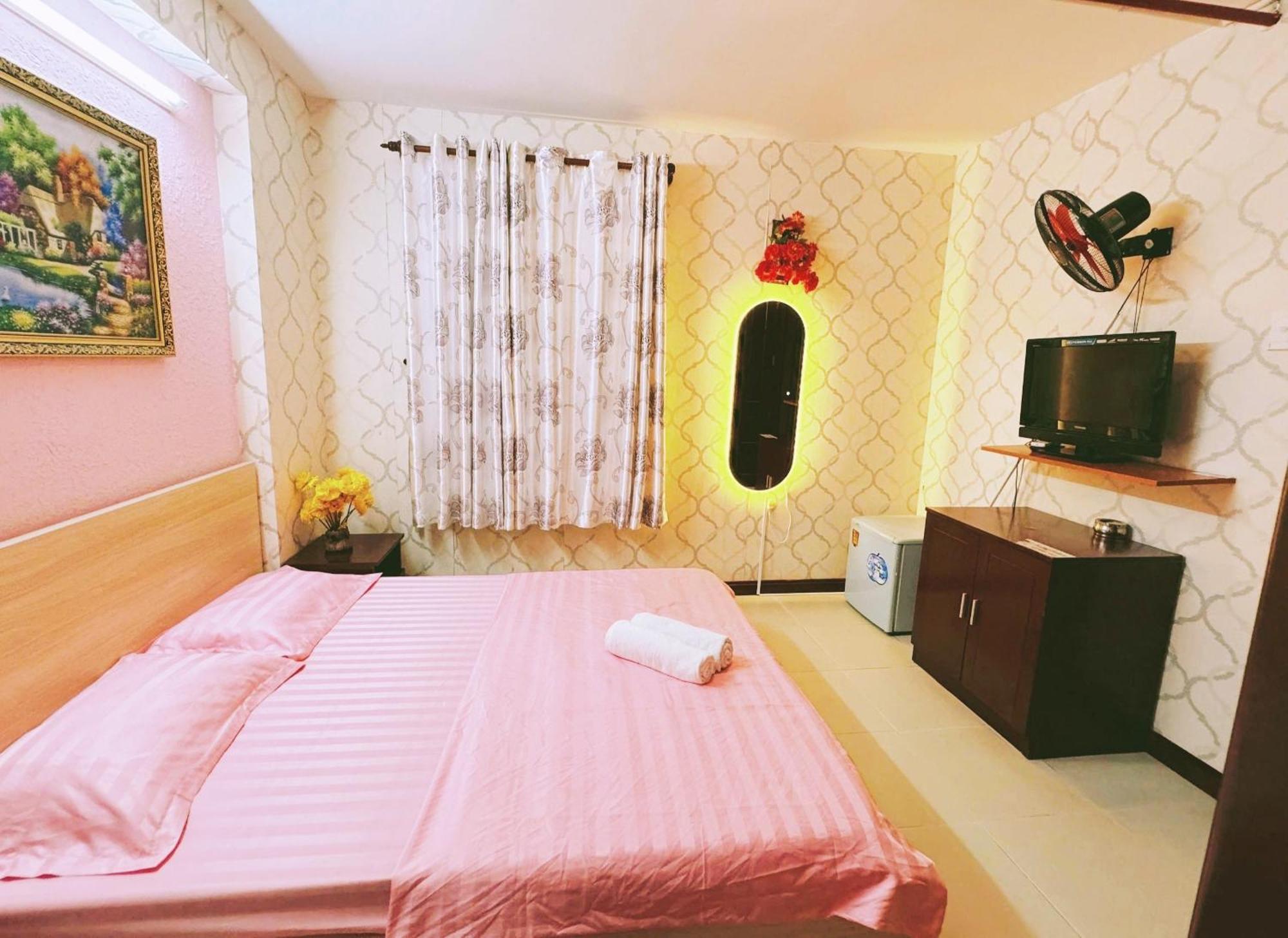 Hotel Hai Ha Vung Tau Esterno foto