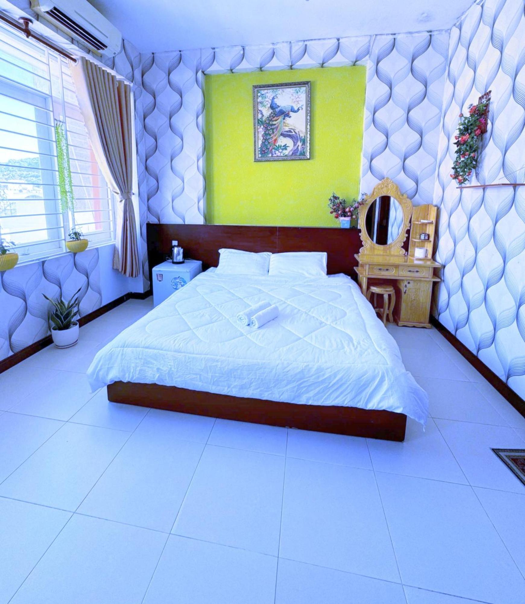 Hotel Hai Ha Vung Tau Esterno foto